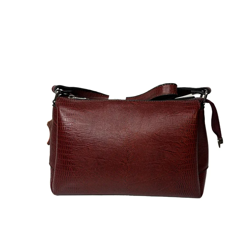 کیف مجلسی چرم زنانه طرح نسیم زرشکی لیزار